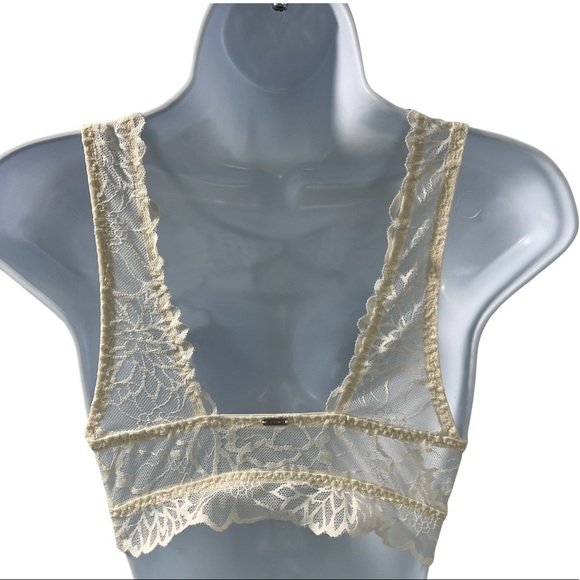 Victoria’s Secret Bralette High Neck Push Up Cream Lace (T) - Picture 2 of 7